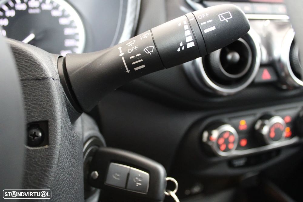 Nissan Juke 1.0 DIG-T Acenta - 17