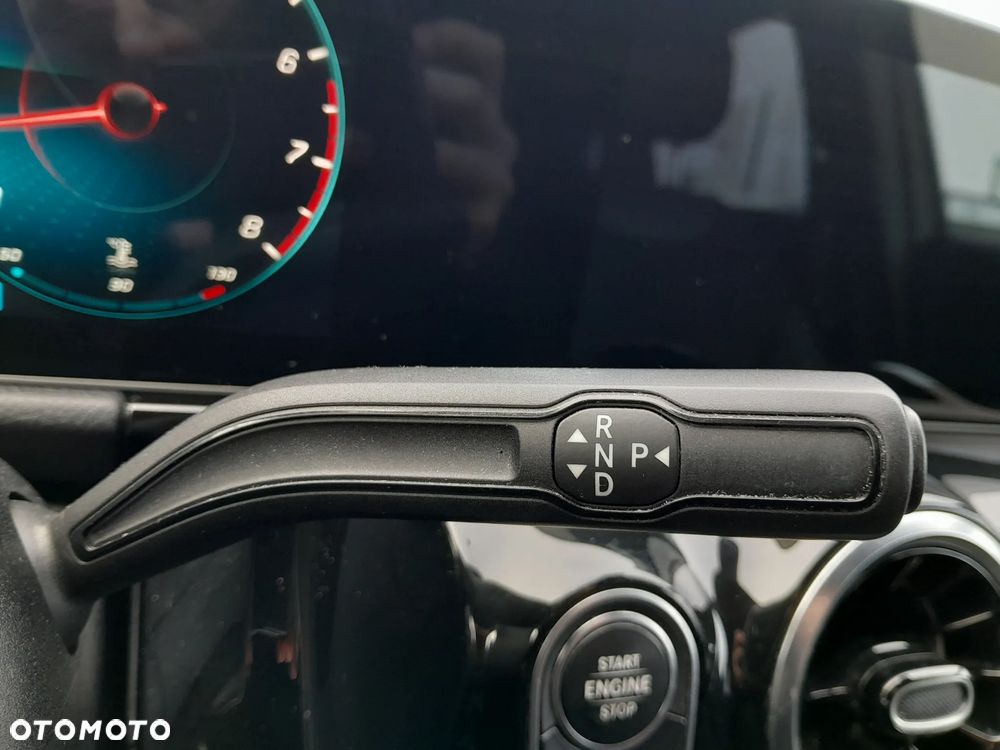 Mercedes-Benz GLA 200 AMG Line - 14