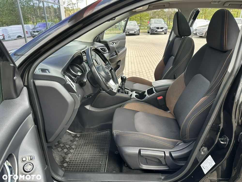 Nissan Qashqai 1.7 dCi N-Connecta - 11