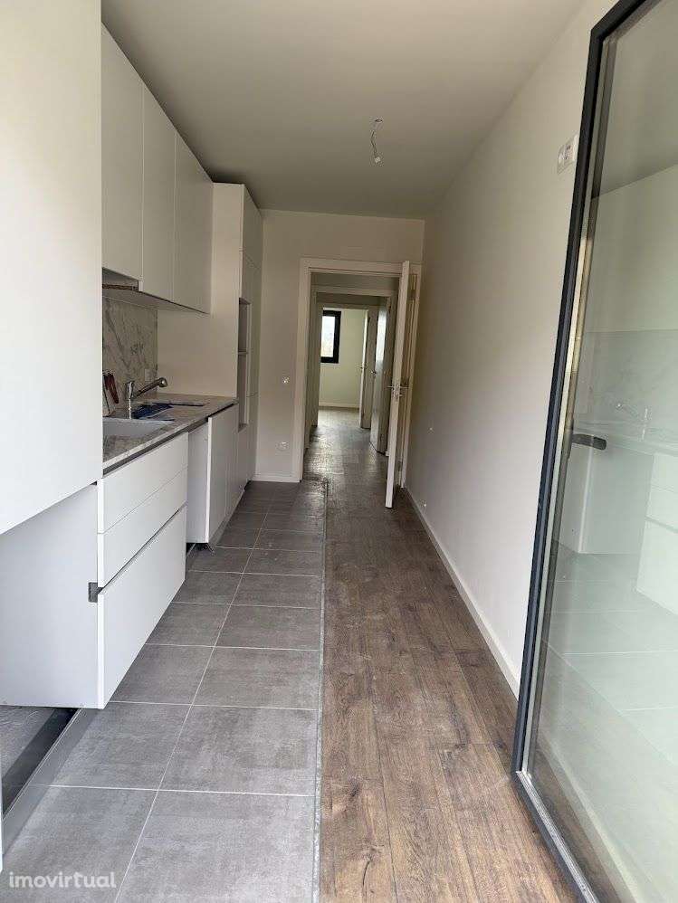 T2 Novo em Guimarães - Grande imagem: 5/31