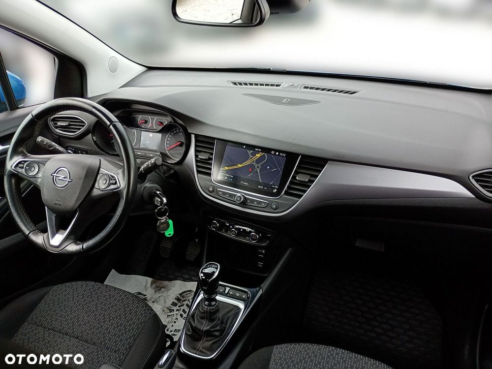 Opel Crossland X - 17
