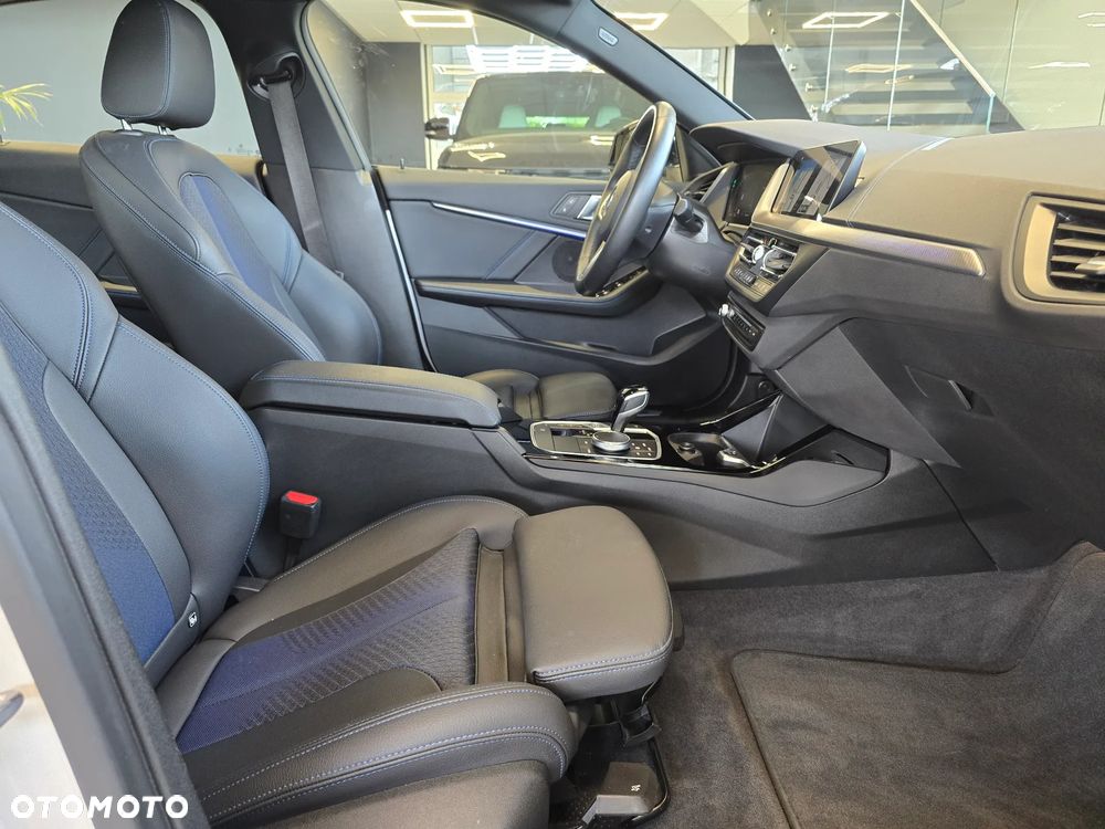 BMW Seria 2 218i M Sport sport - 11