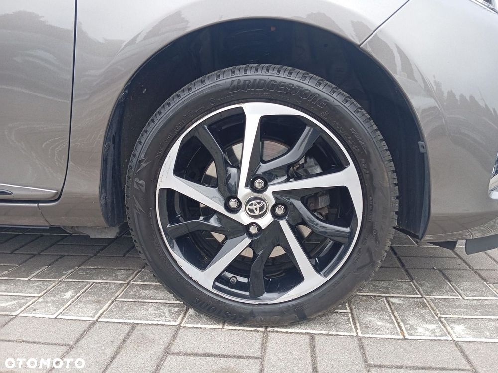 Toyota Yaris 1.5 Selection - 19