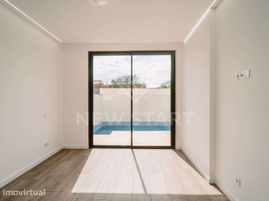 Luxuosas Moradias T3 com Vista Mar - Fuseta, Algarve - Grande imagem: 3/46