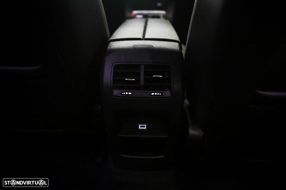 Citroën C5 X 1.2 PureTech Feel Business EAT8 - 15