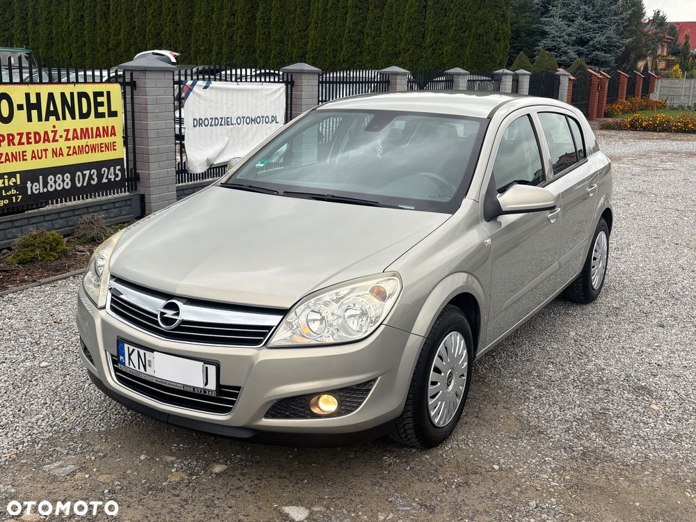 Opel Astra - 4