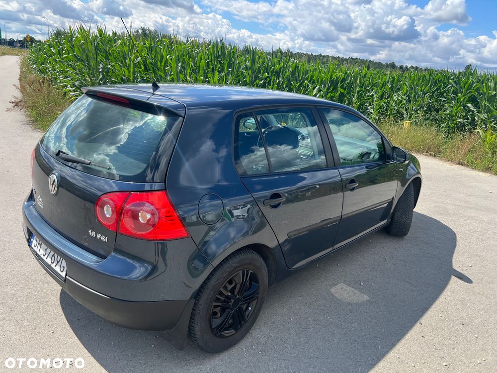 Volkswagen Golf V 1.6 FSI Comfortline - 5