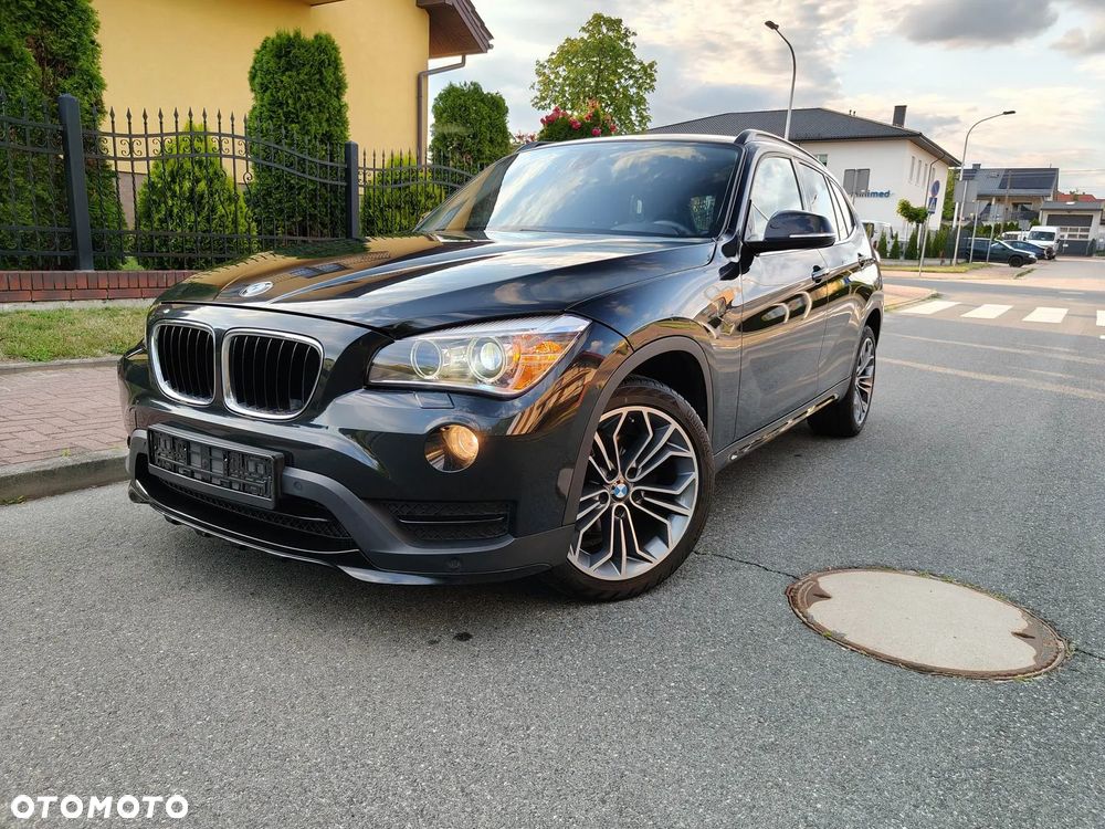 BMW X1 sDrive16d Sport Line - 1
