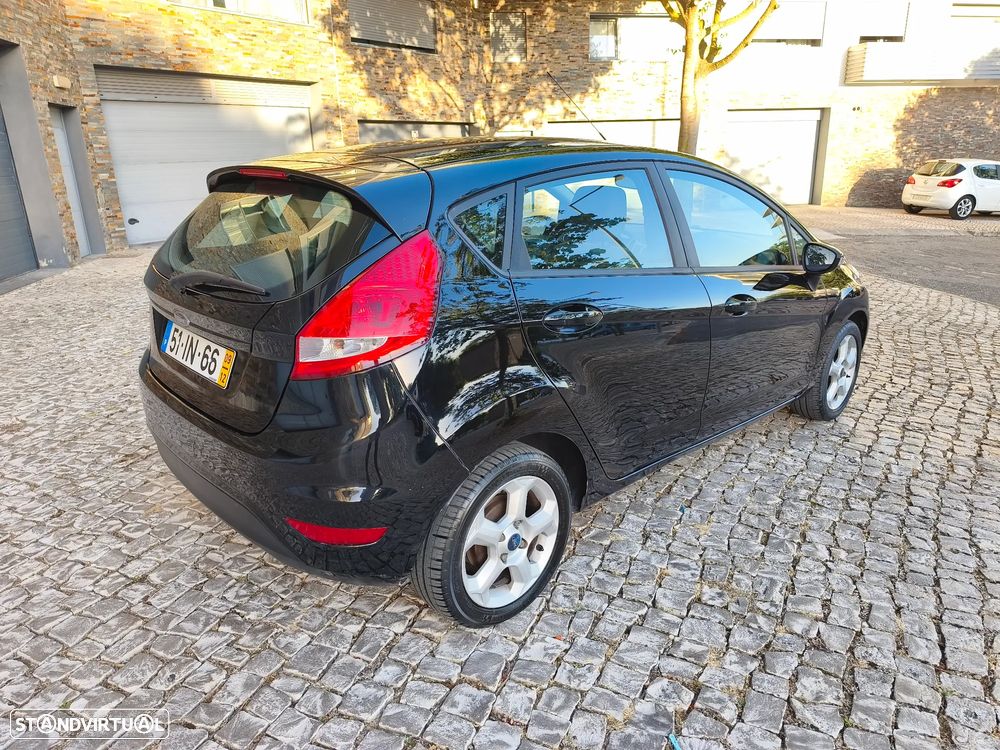 Ford Fiesta 1.25 Techno - 4