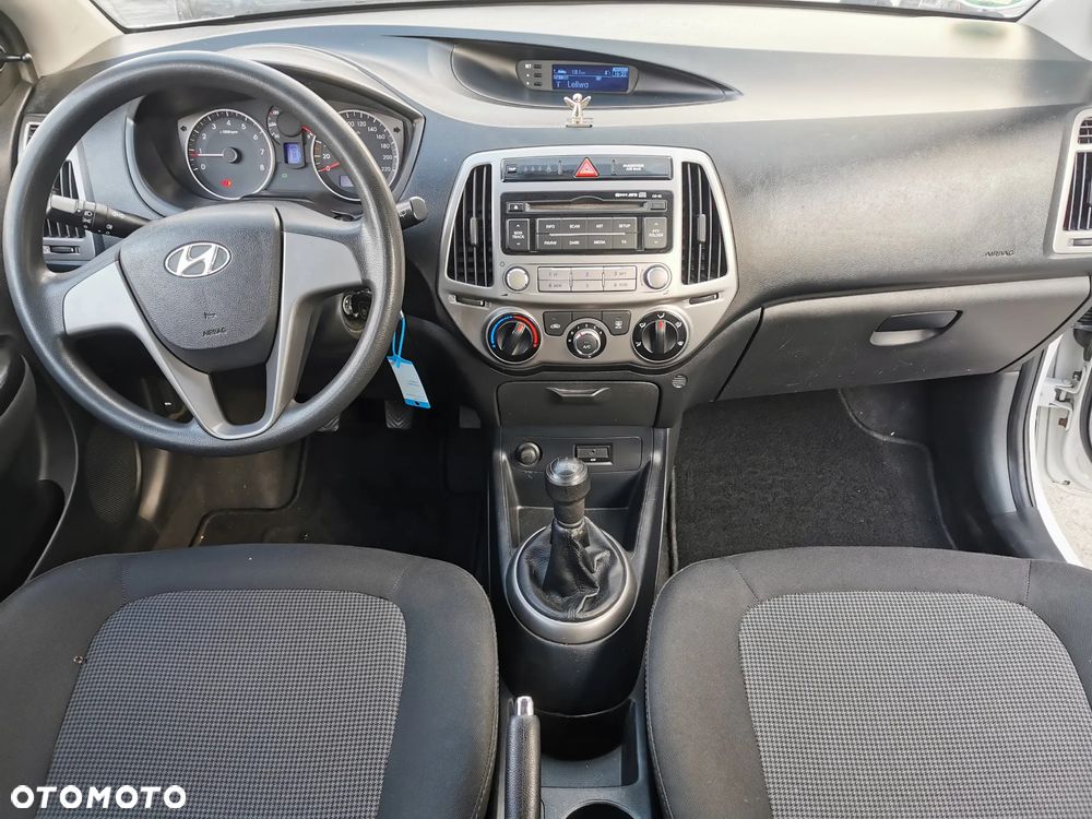 Hyundai i20 1.2 Trend - 5