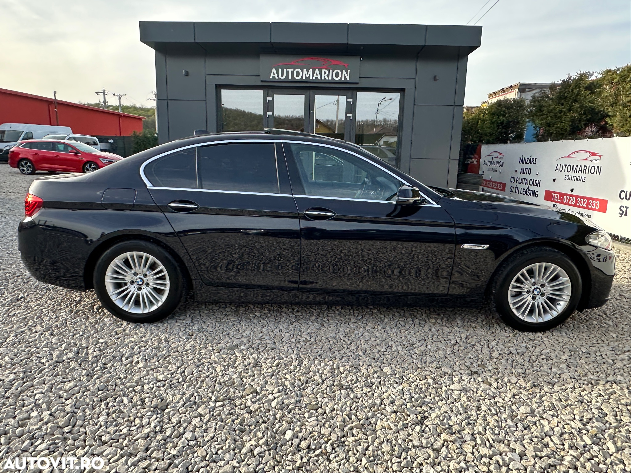 BMW Seria 5 520d AT - 12