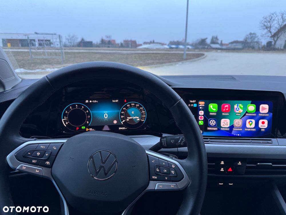 Volkswagen Golf 1.5 eTSI OPF DSG Life - 6