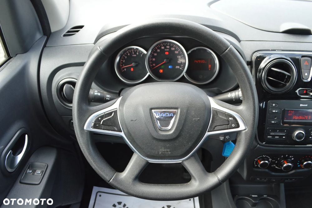 Dacia Lodgy 1.6 SCe Connected by Orange S&S - 18