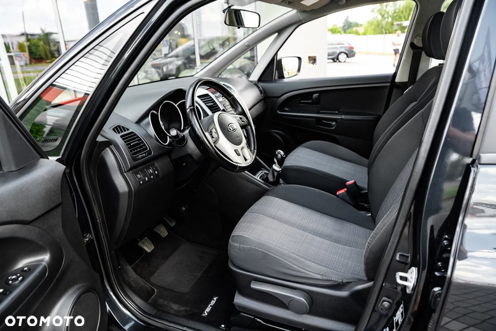 Kia Venga 1.4 S - 16