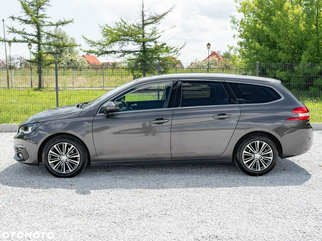 Peugeot 308 1.5 BlueHDi Road Trip S&S EAT8 - 10