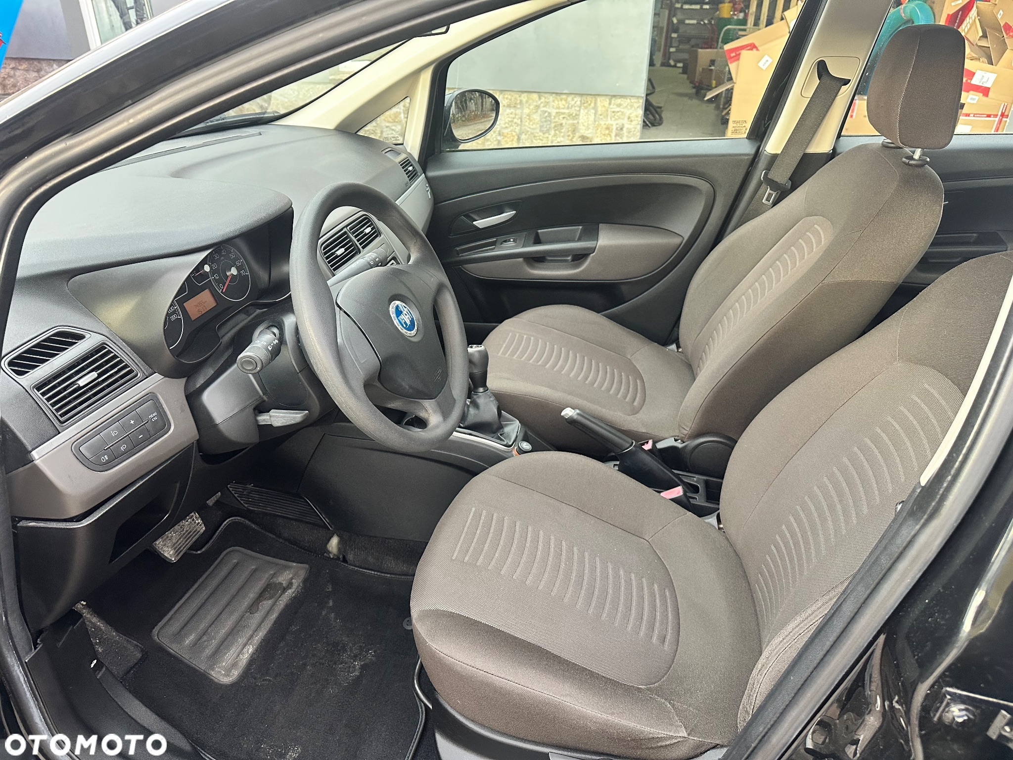 Fiat Grande Punto 1.4 8V Dualogic Active - 20