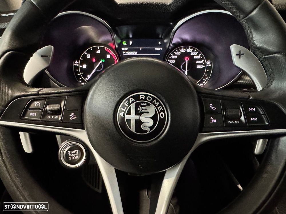 Alfa Romeo Stelvio 2.2 D Super AT8 - 34