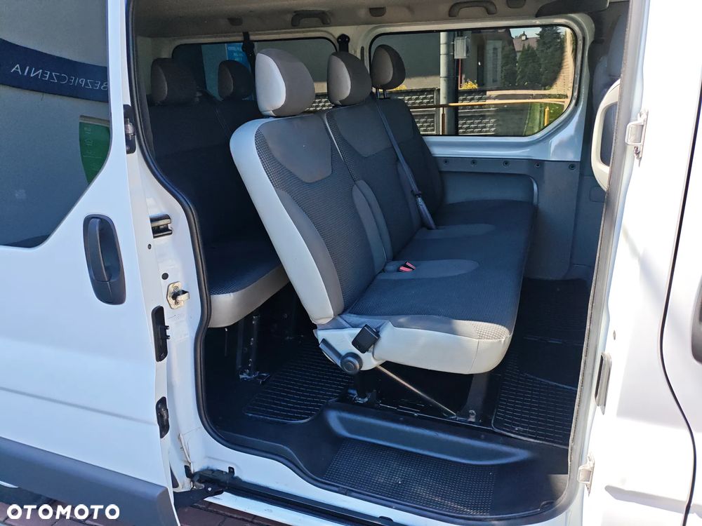 Opel Vivaro - 14