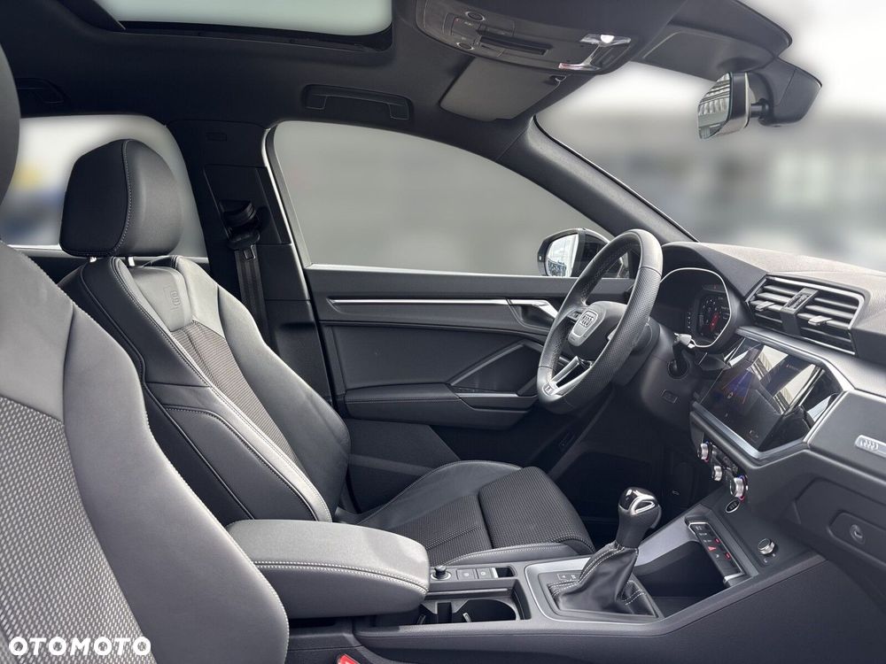 Audi Q3 35 TFSI mHEV S-Line S tronic - 15