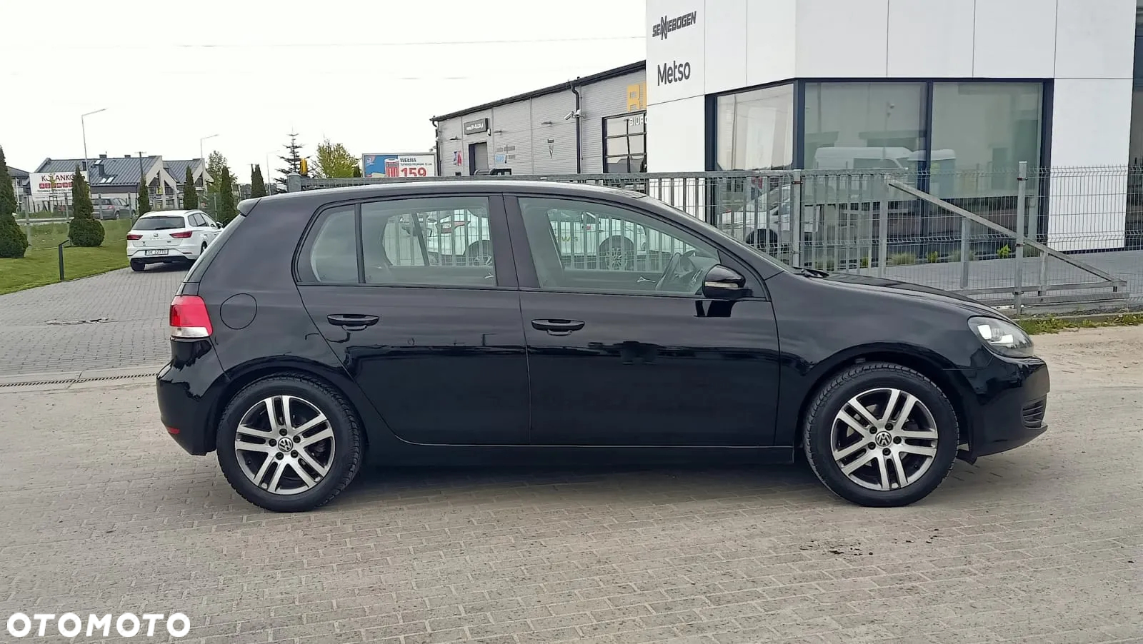 Volkswagen Golf VI 1.2 TSI BlueMot Comfortline - 13