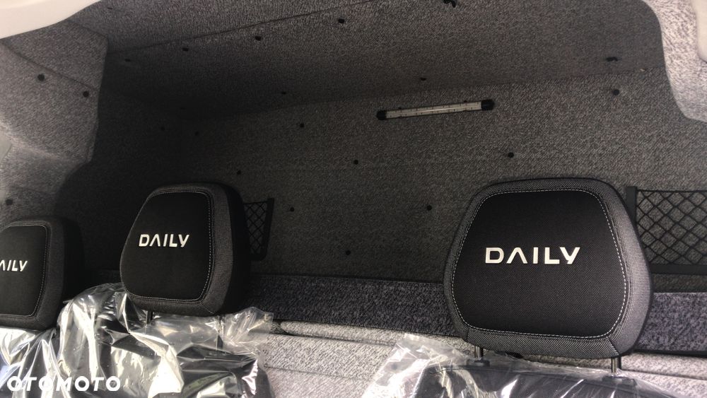 Iveco DAILY - 12