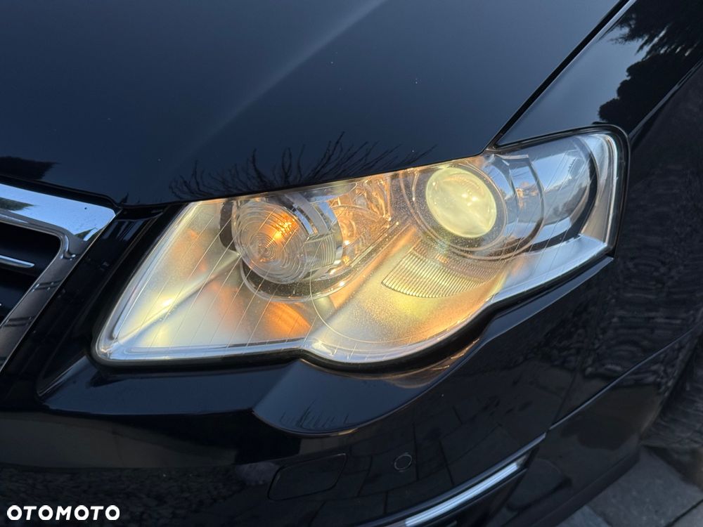 Volkswagen Passat - 16