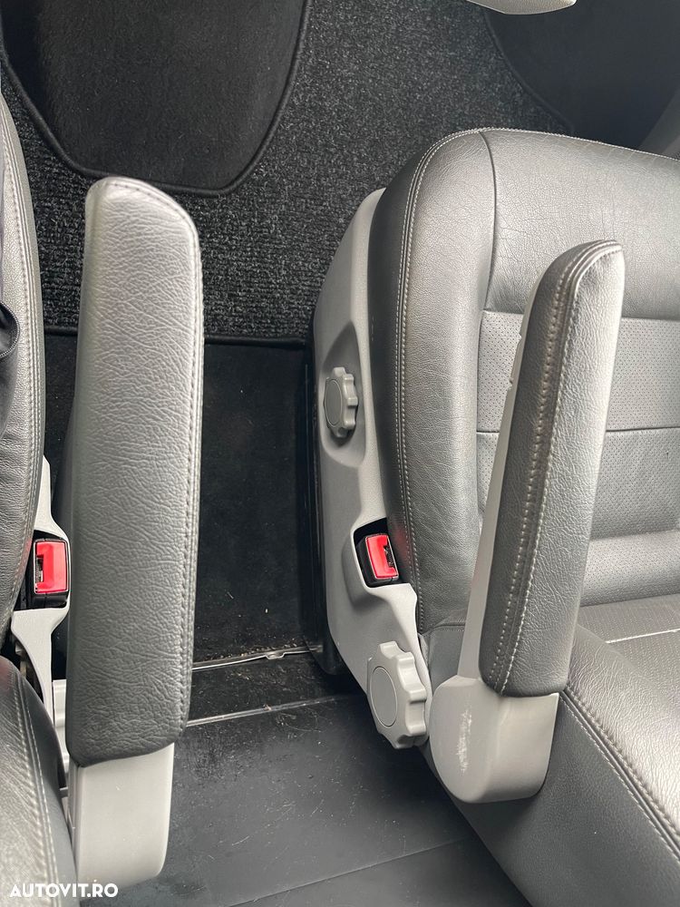 Volkswagen Transporter T5 - 22