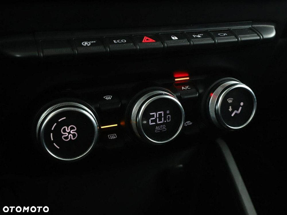 Dacia Duster TCe 100 2WD Celebration - 26