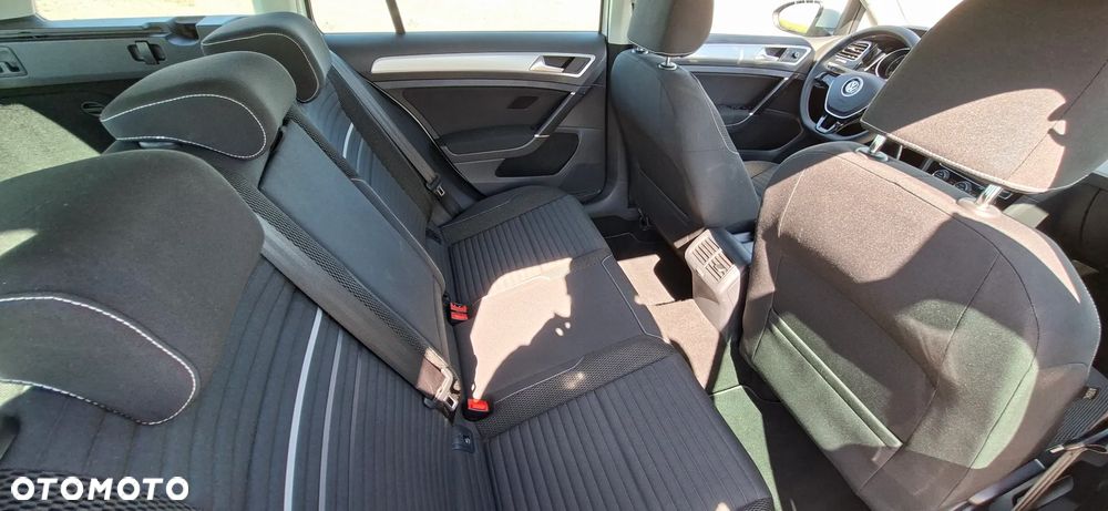 Volkswagen Golf 1.4 TSI BlueMotion Technology Cup - 24