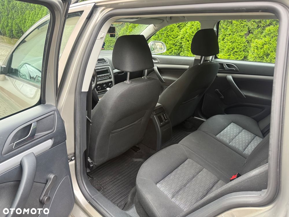 Skoda Octavia 1.6 TDI Ambiente - 7