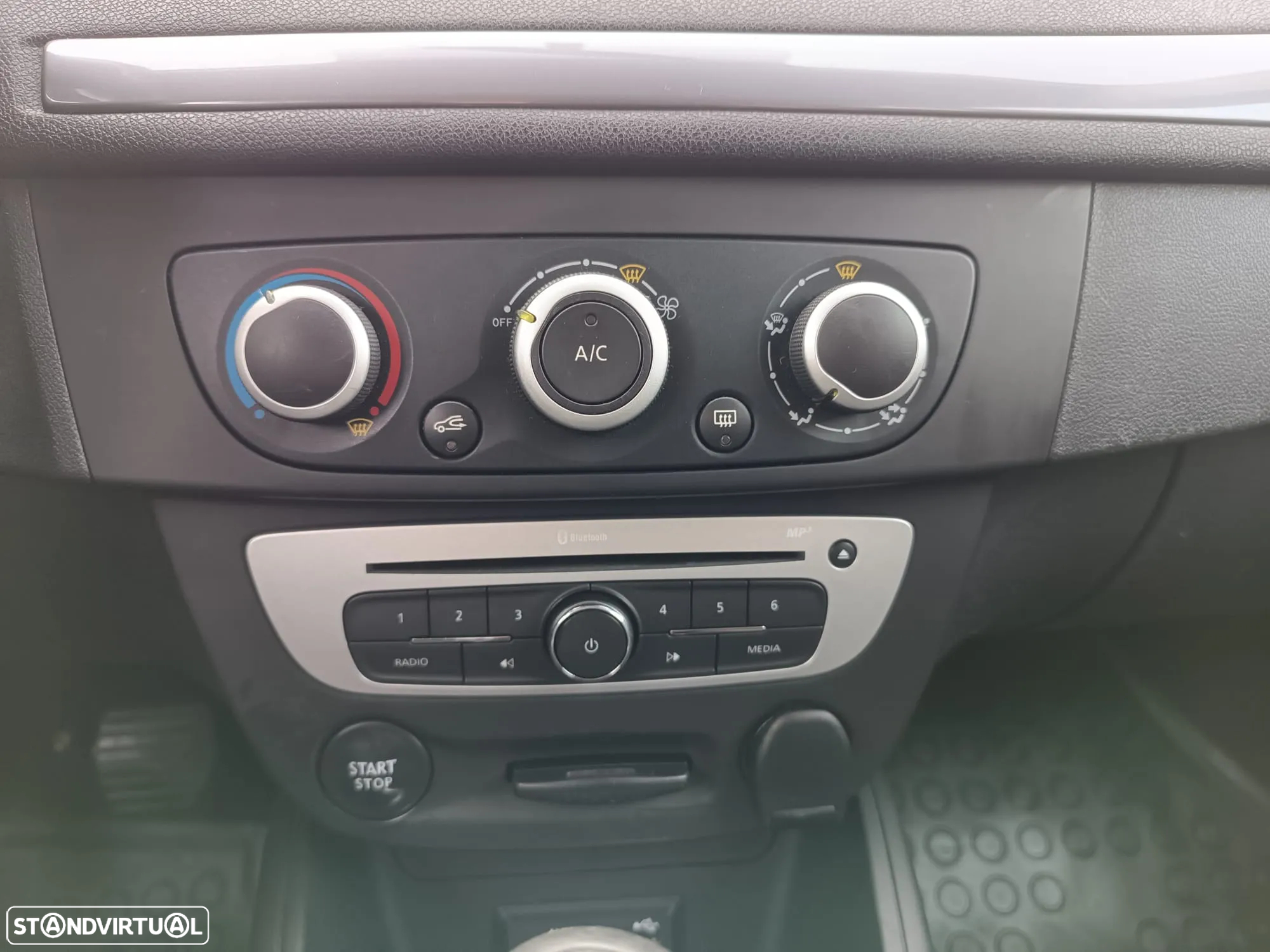 Renault Mégane Sport Tourer 1.5 dCi Limited - 21