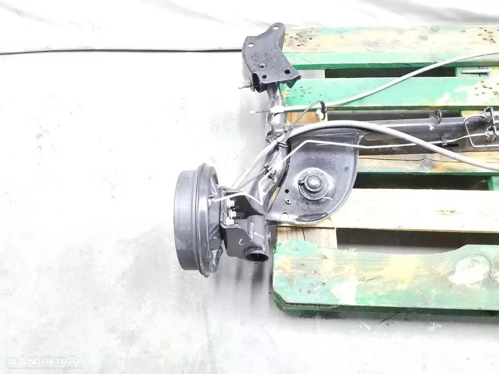 CHARRIOT TRASEIRO DACIA SANDERO II 2016 -555012648R - 2