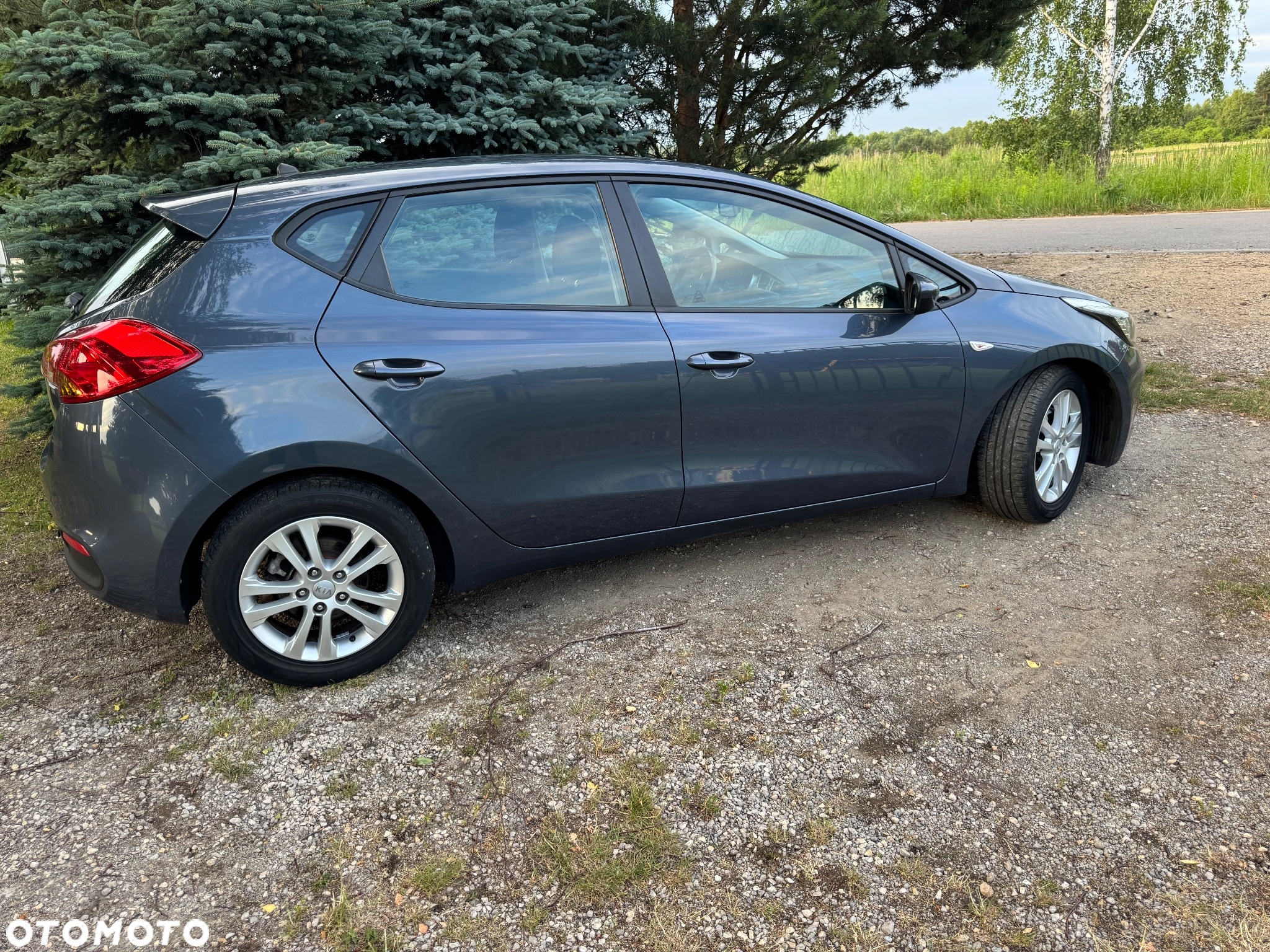 Kia Ceed - 26