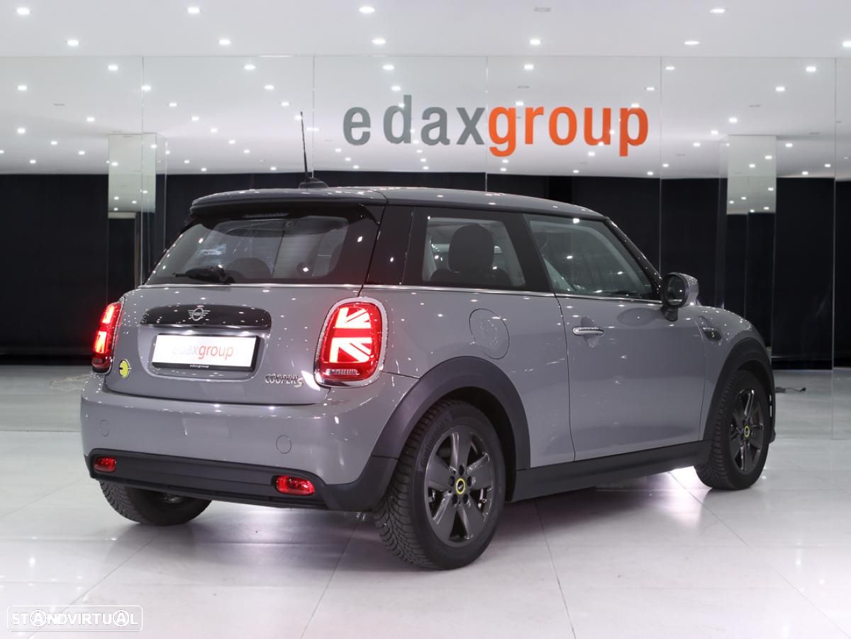 MINI 3 Portas Cooper SE - 2