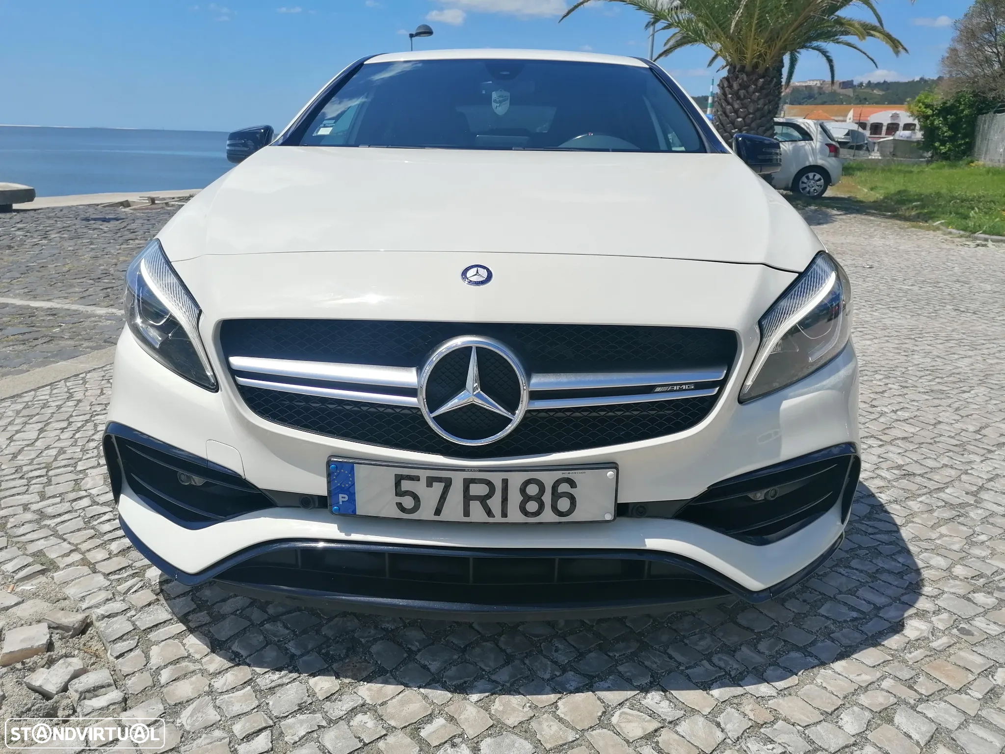 Mercedes-Benz A 45 AMG 4-Matic - 3