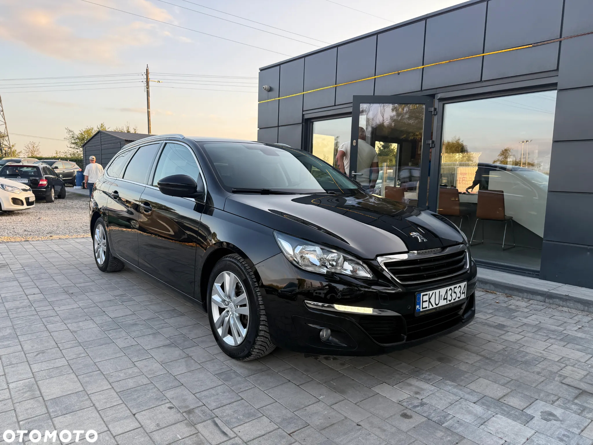 Peugeot 308 HDi FAP 90 Tendance - 2