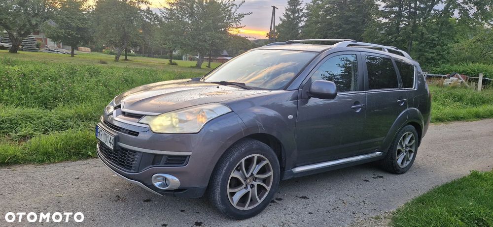Citroën C-Crosser - 11