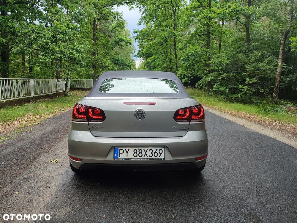 Volkswagen Golf 2.0 TDI DPF Highline - 9