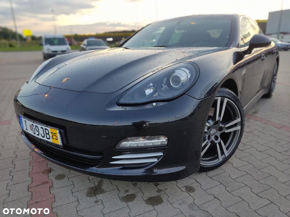 Porsche Panamera 4S PDK - 2