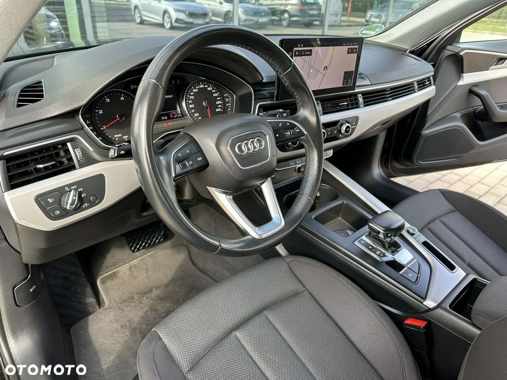 Audi A4 Avant 35 TDI mHEV S tronic - 12