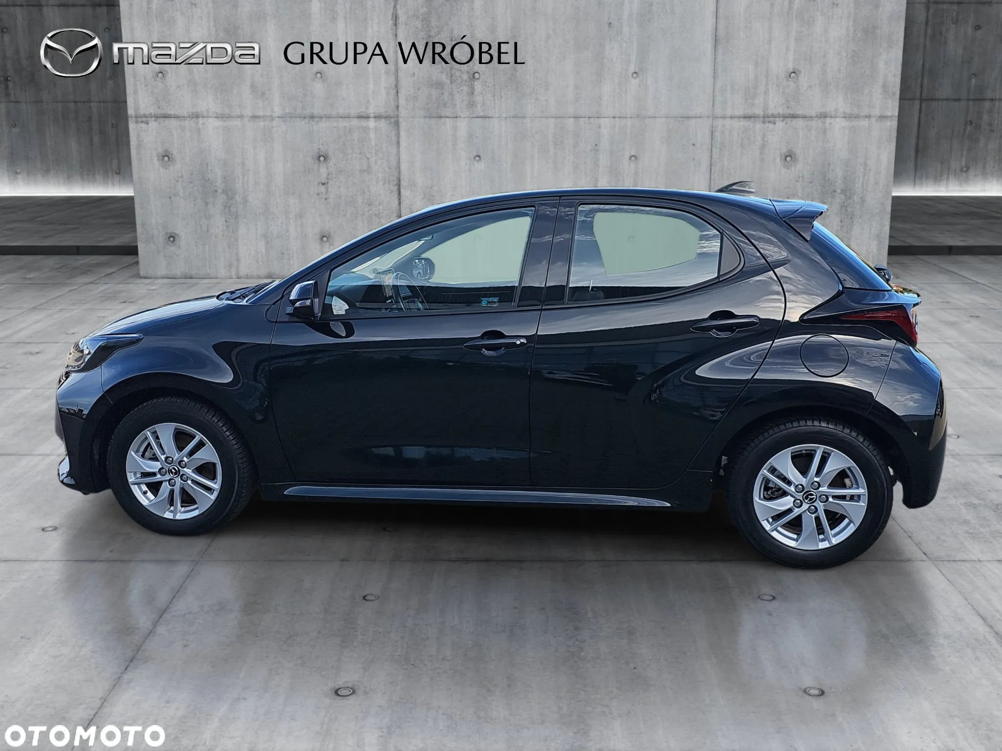 Mazda 2 - 8