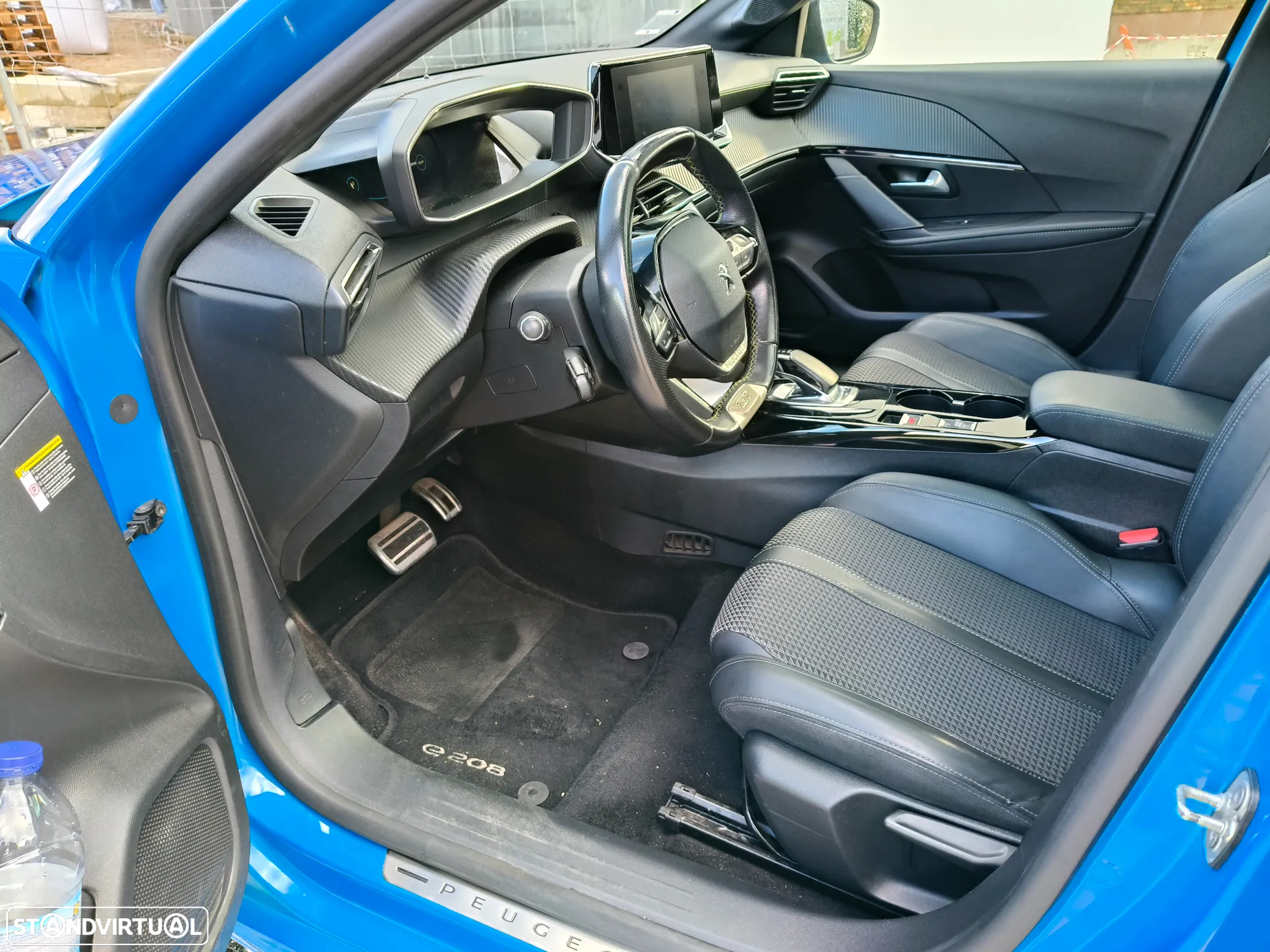 Peugeot e-208 50 kWh GT Line - 13