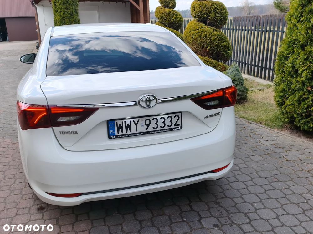 Toyota Avensis 1.8 Prestige - 6