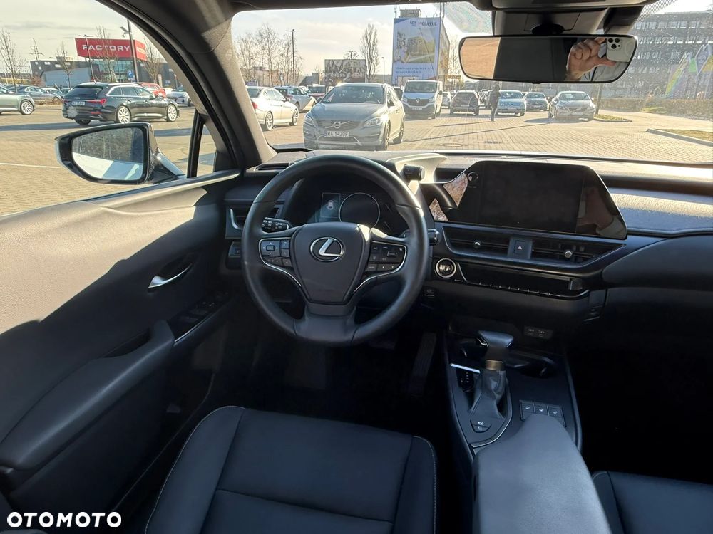 Lexus UX 250h GPF F Sport Design 2WD - 14