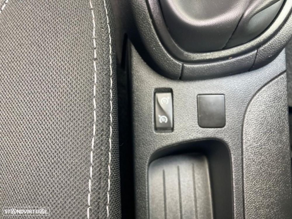 Renault Clio 1.5 dCi Zen - 19