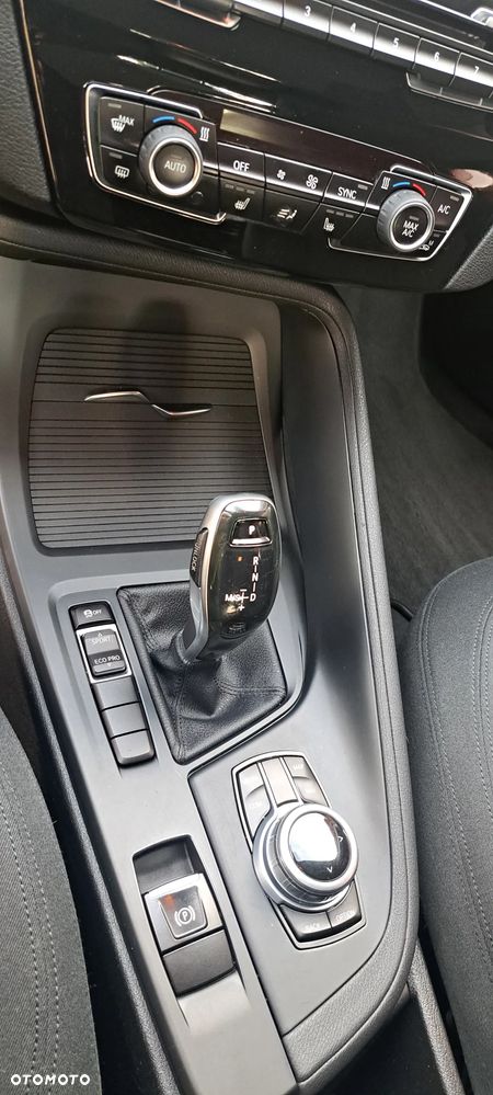 BMW X1 sDrive18i - 17