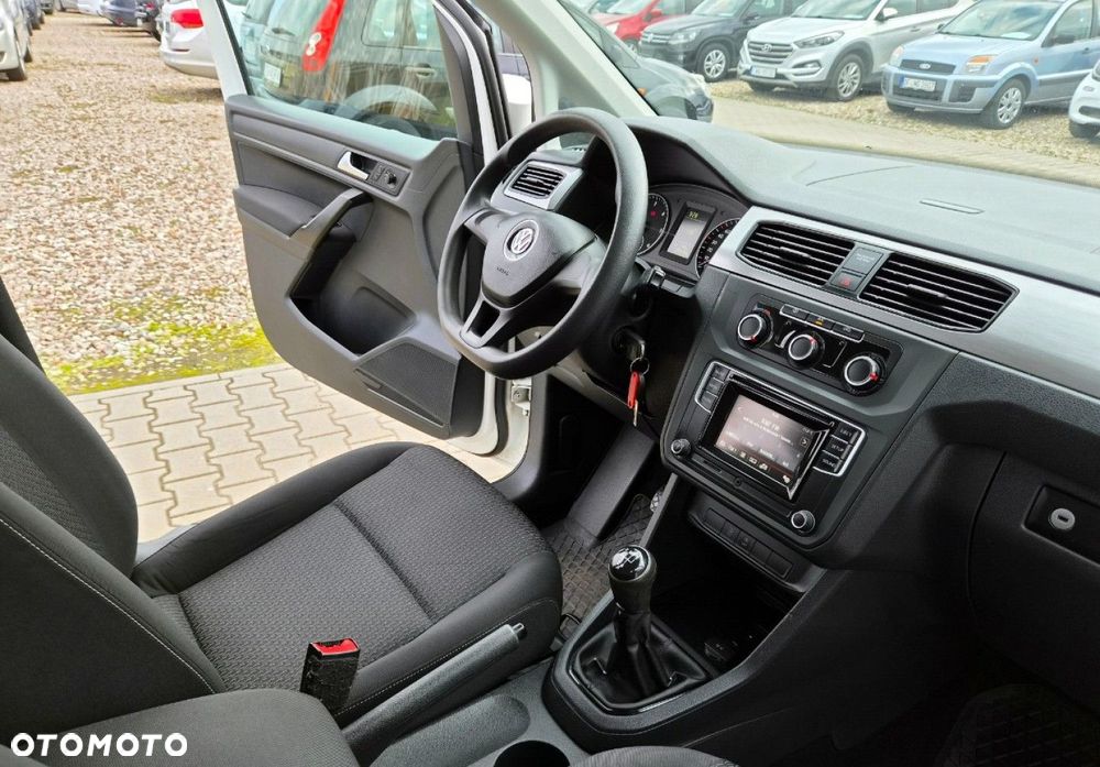 Volkswagen Caddy - 27