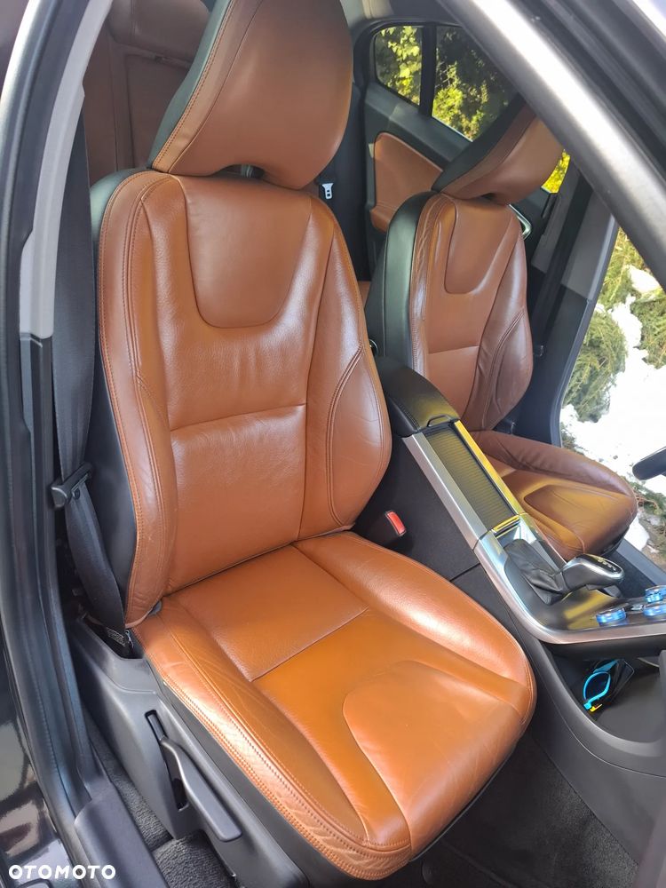 Volvo S60 T6 AWD Momentum - 13