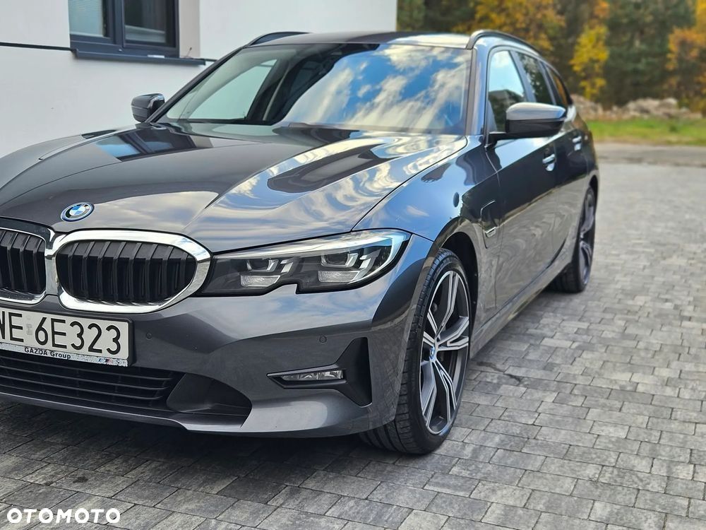BMW Seria 3 - 10