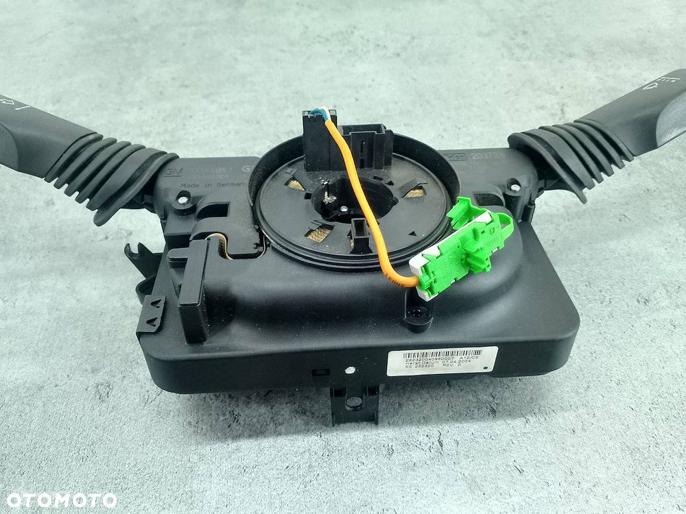 PRZEŁĄCZNIK ZESPOLONY OPEL ASTRA H 13184057GN 203728 1.7 CDTI - 4